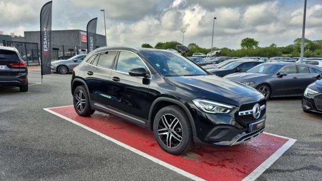 Mercedes Benz Gla image 1