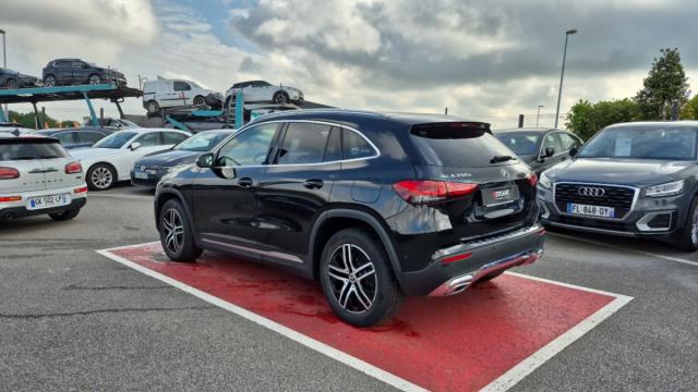 Mercedes Benz Gla image 6