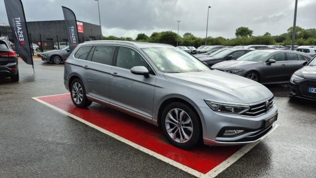 Volkswagen Passat Sw image 2