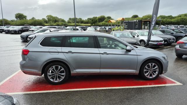 Volkswagen Passat Sw image 8