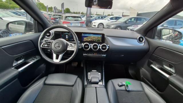 Mercedes Benz Gla image 6