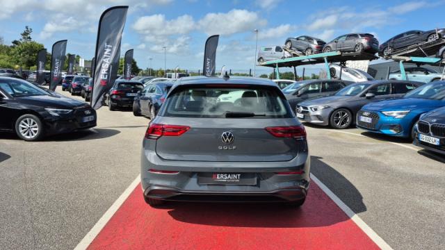 Volkswagen Golf image 8