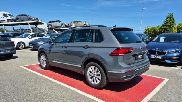 Volkswagen Tiguan image 2