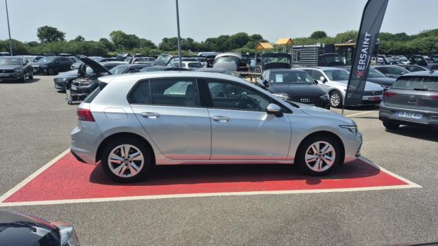 Volkswagen Golf image 6