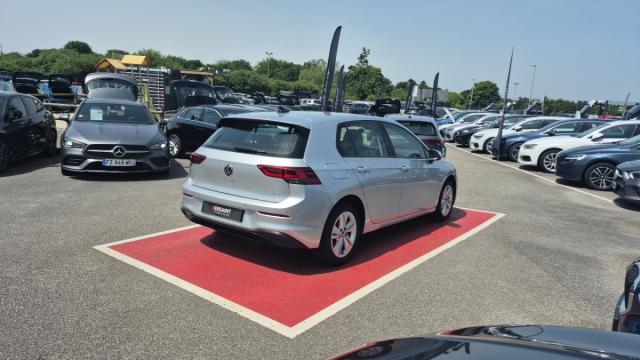 Volkswagen Golf image 5