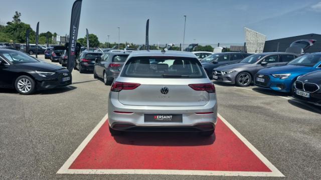Volkswagen Golf image 9
