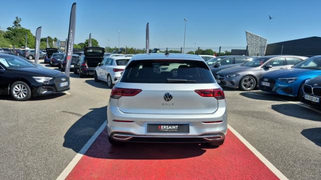 Volkswagen Golf image 9