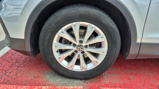 Volkswagen Tiguan image 6