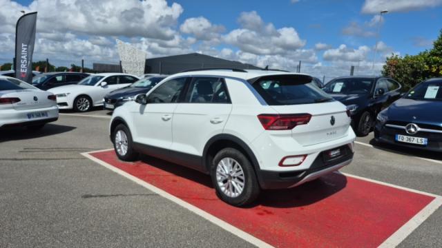 Volkswagen T-Roc image 3