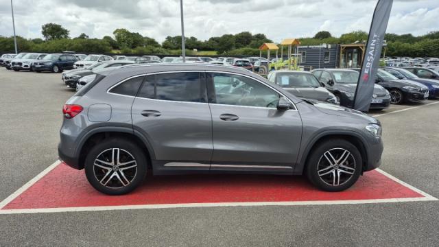 Mercedes Benz Gla image 3