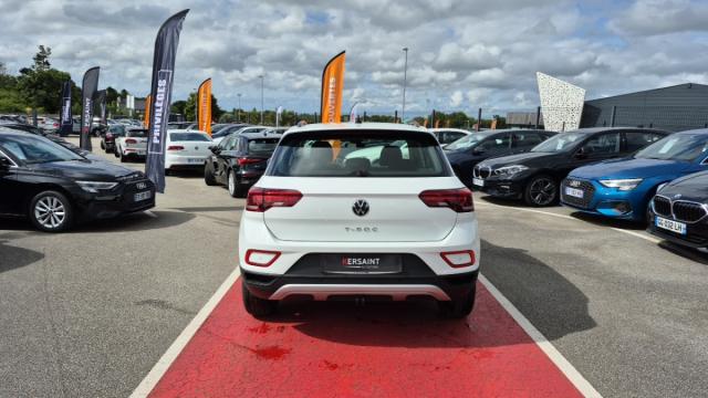 Volkswagen T-Roc image 2