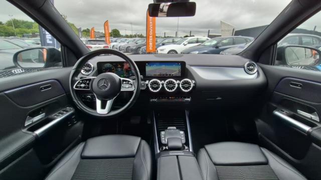 Mercedes Benz Gla image 9