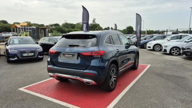 Mercedes Benz Gla image 1