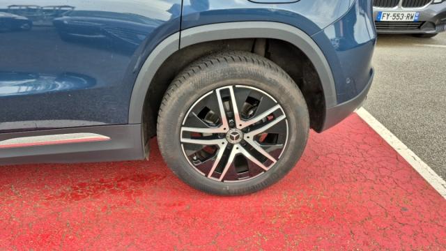 Mercedes Benz Gla image 6