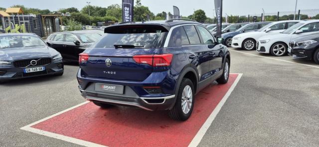 Volkswagen T-Roc image 9