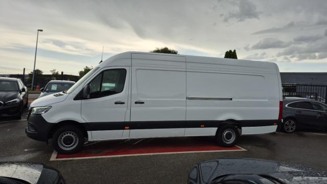 Mercedes Benz Sprinter image 8