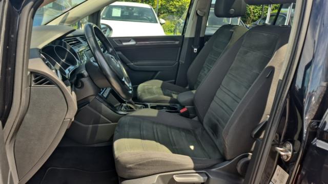 Volkswagen Touran image 9