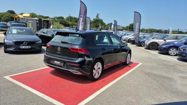 Volkswagen Golf image 3