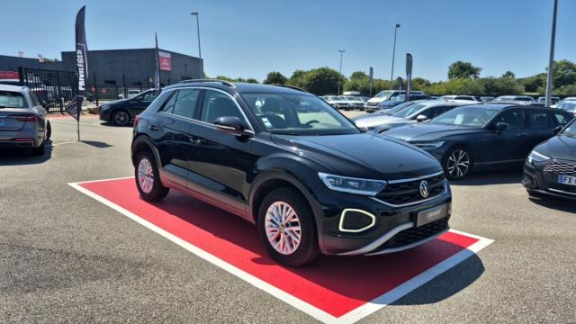 Volkswagen T-Roc image 9