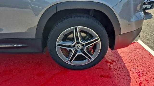 Mercedes Benz Glb image 6