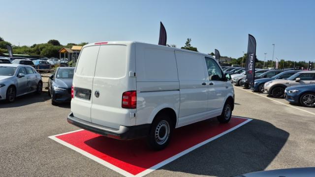 Volkswagen Transporter image 6