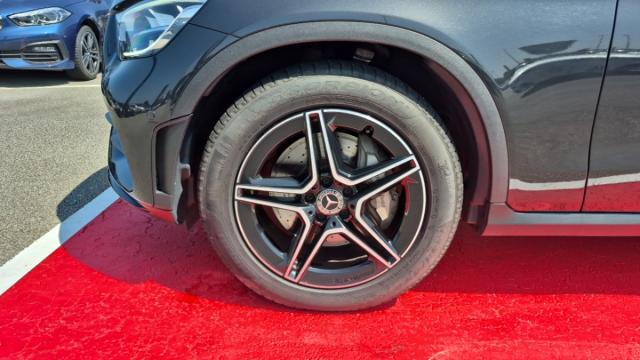 Mercedes Benz Glc image 9