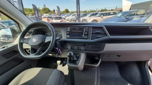 Volkswagen Transporter image 4
