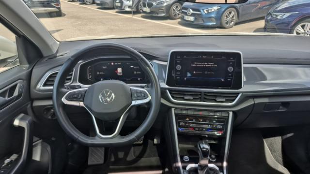 Volkswagen T-Roc image 6