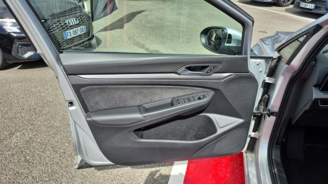 Volkswagen Golf Sw image 3