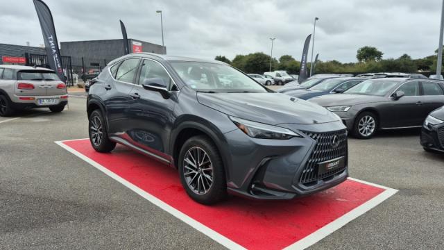 Lexus Nx image 2