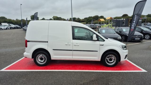 Volkswagen Caddy Van image 4