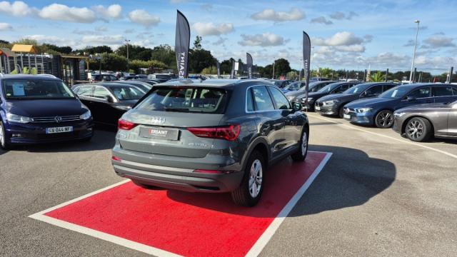 Audi Q3 image 8
