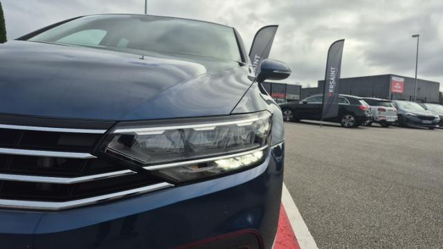 Volkswagen Passat Sw image 6