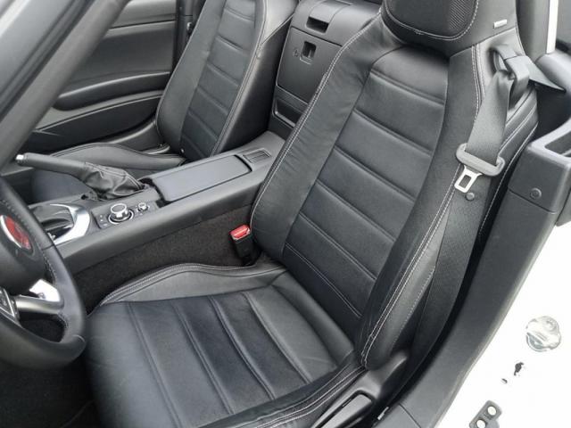 Fiat 124 Spider image 5