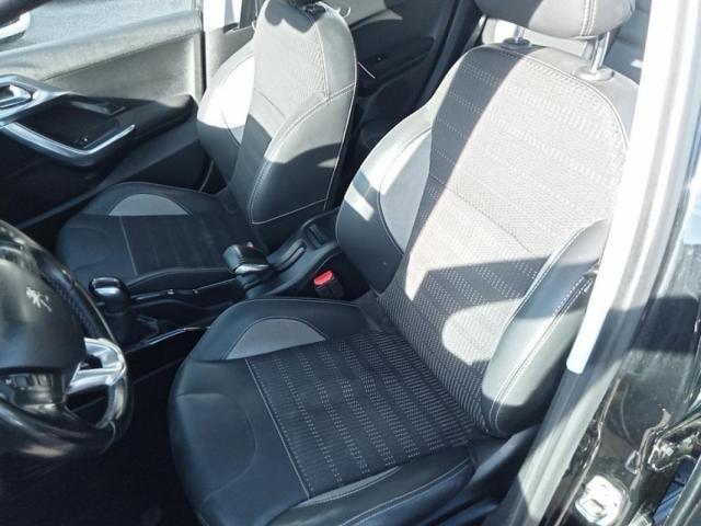 Peugeot 2008 image 7