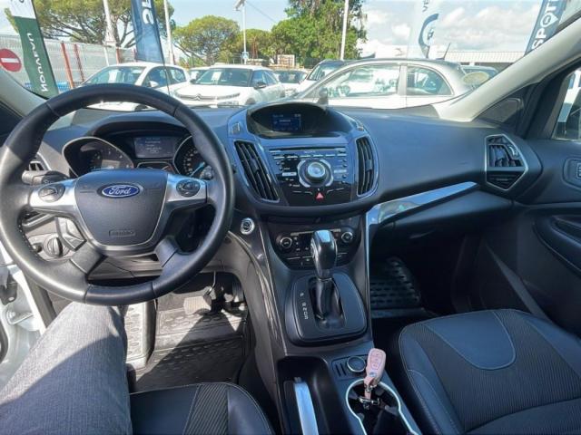 Ford Kuga image 6