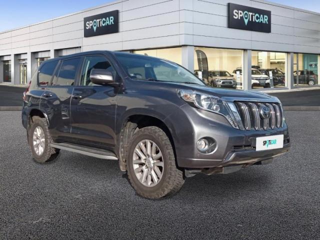 Toyota Land Cruiser image 8
