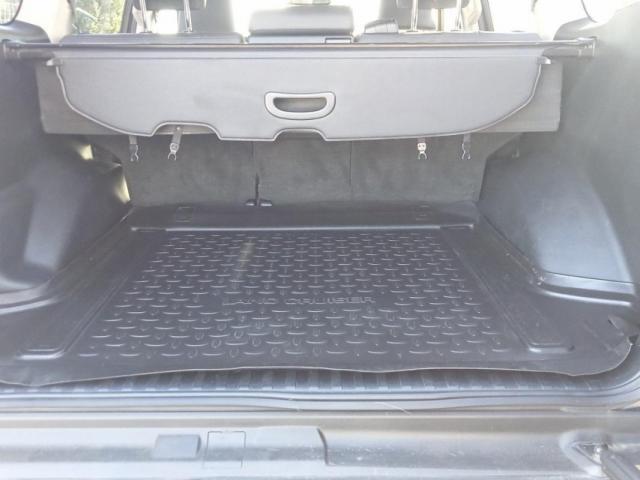 Toyota Land Cruiser image 3