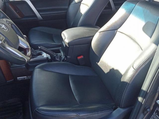 Toyota Land Cruiser image 2