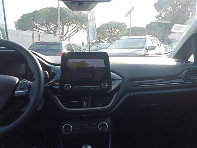 Ford Fiesta image 6