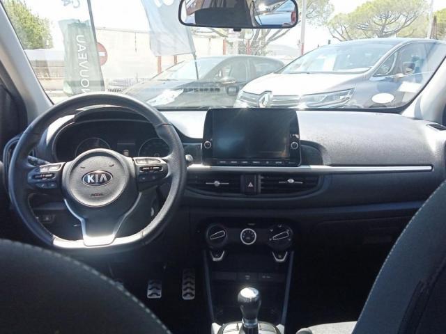 Kia Picanto image 6