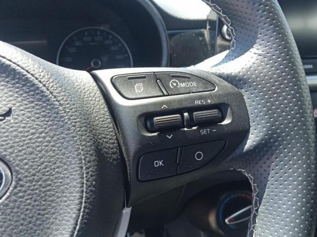 Kia Picanto image 8