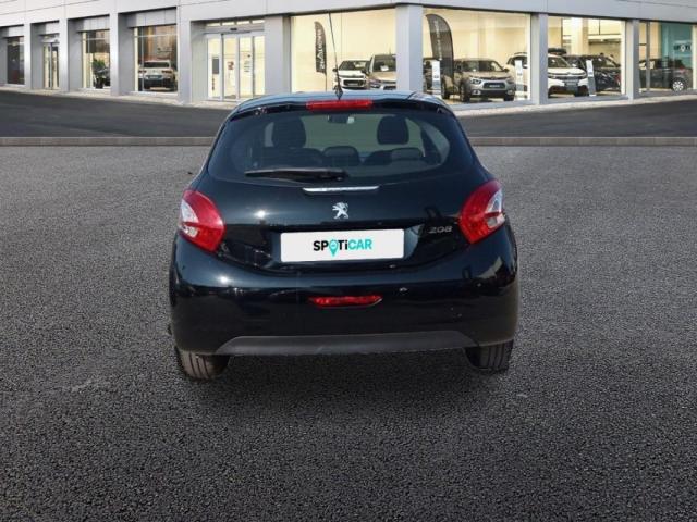 Peugeot 208 image 5