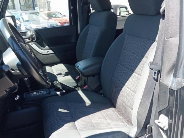 Jeep Wrangler image 4