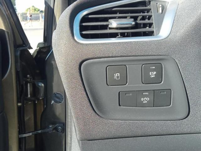 Citroen C4 image 2