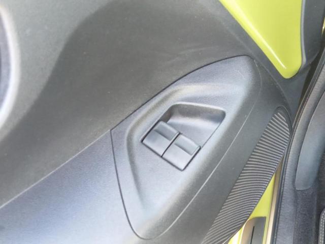 Peugeot 108 image 2