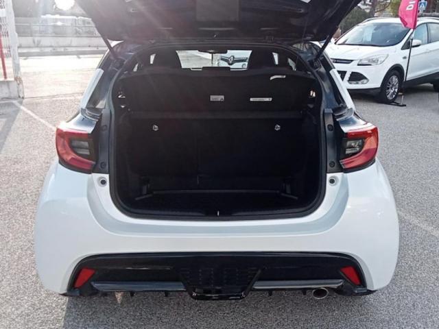 Toyota Yaris image 2