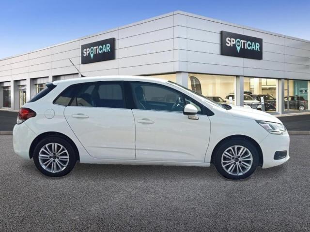 Peugeot 2008 image 2