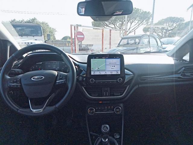 Ford Fiesta image 8