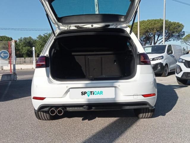 Volkswagen Golf image 3